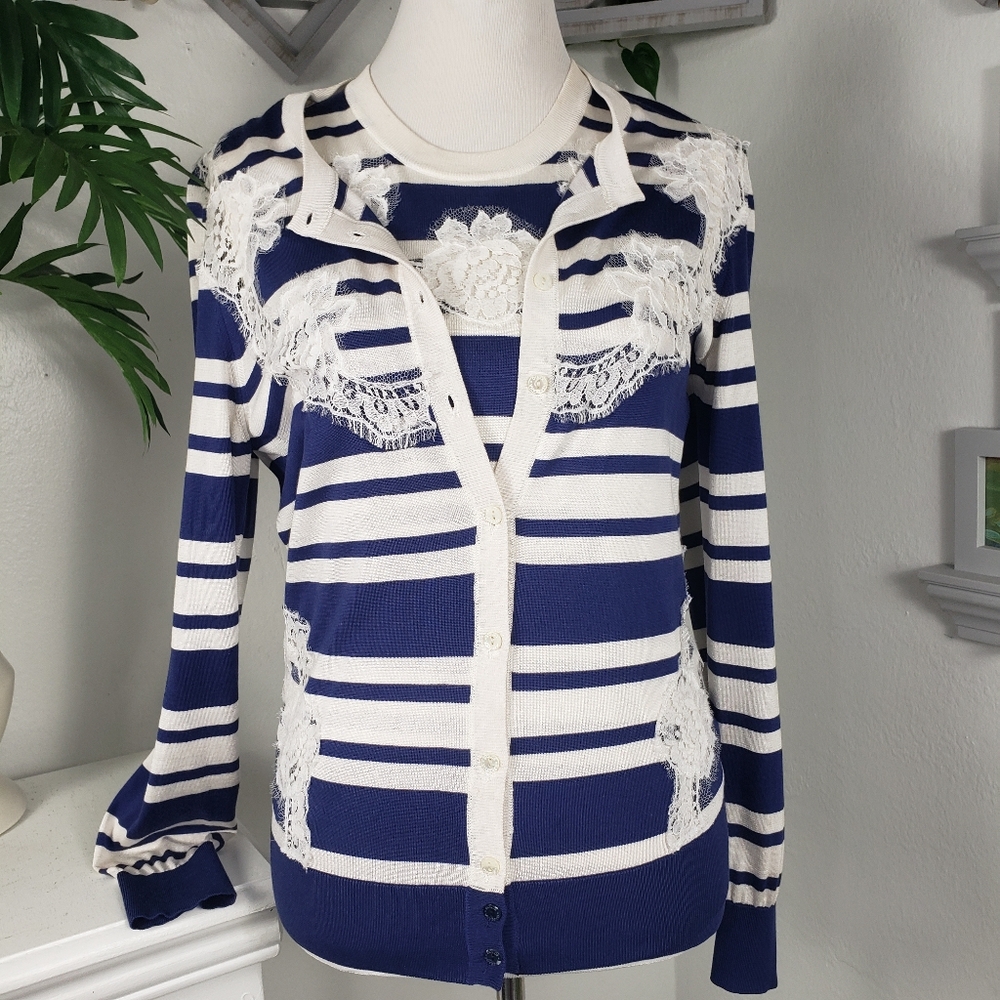 Dolce & Gabbana Navy & White Stripe w/ Lace - Nostalgic Grandma Vintage Fem 44 M